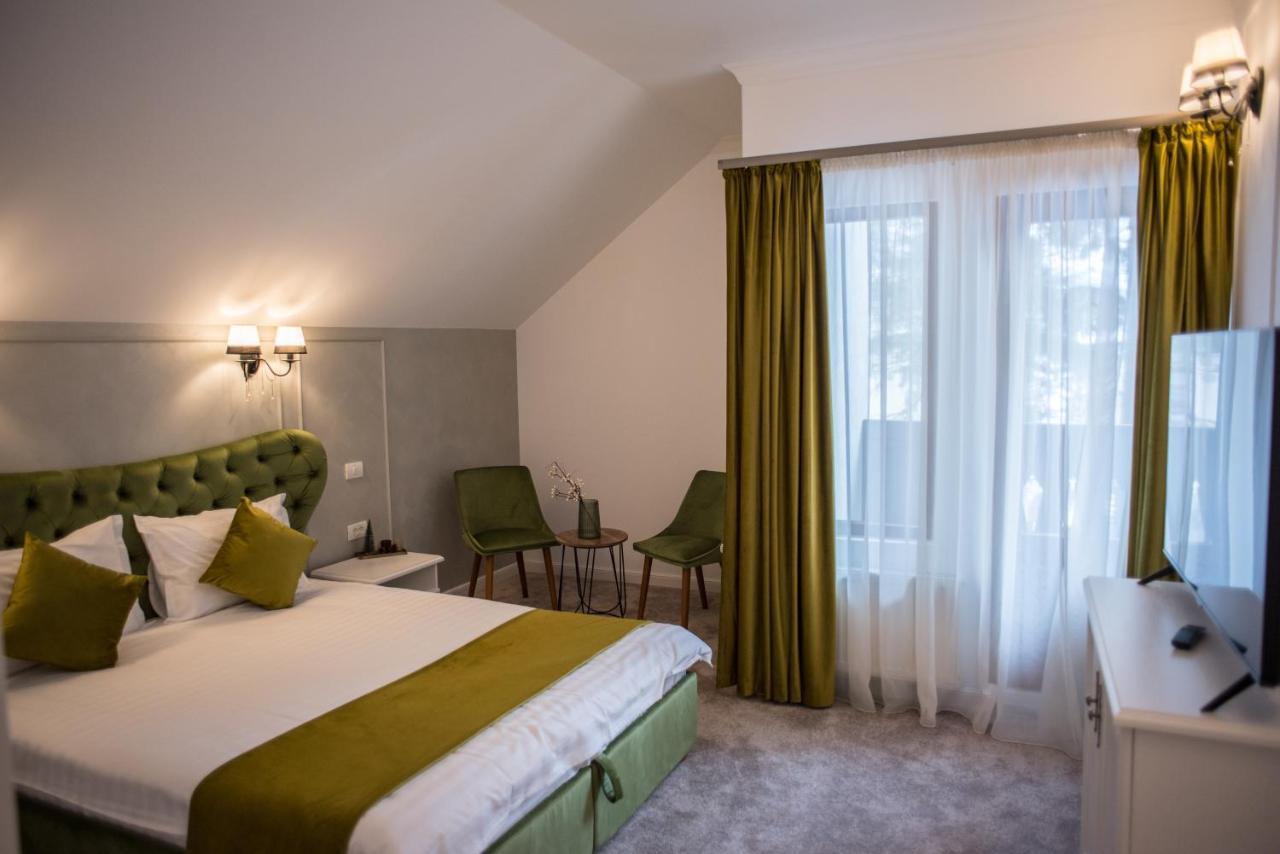 Boga Rooms Sinaia Exteriör bild